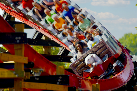 guests riding Wildcat together at Hersheypark